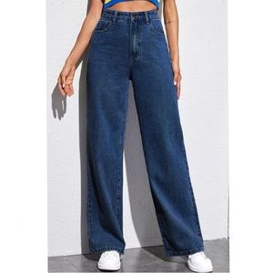 Prettylittlething Baggy High Rise Jeans size 12